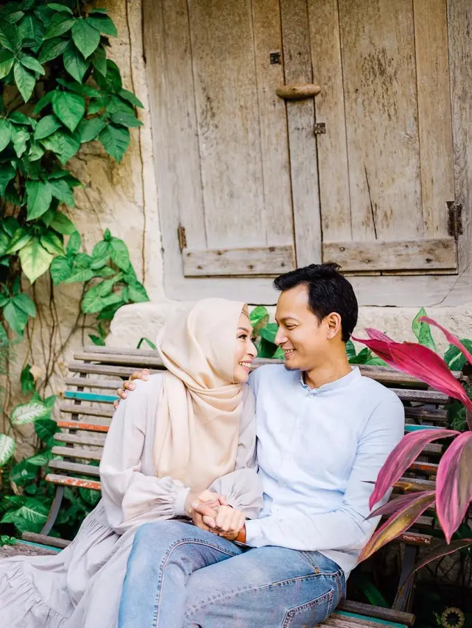 Fedi Nuril dan Vanny Widyasasti (Instagram/fedinuril)