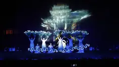 Penari tampil selama Festival Budaya Kerajaan di Istana Gyeongbok, Seoul, Korea Selatan, Rabu (14/10/2020). Festival warisan budaya selama sebulan yang mengeksplorasi istana dan budaya kerajaan Korea Selatan dimulai pada 10 Oktober 2020. (AP Photo/Ahn Young-joon)