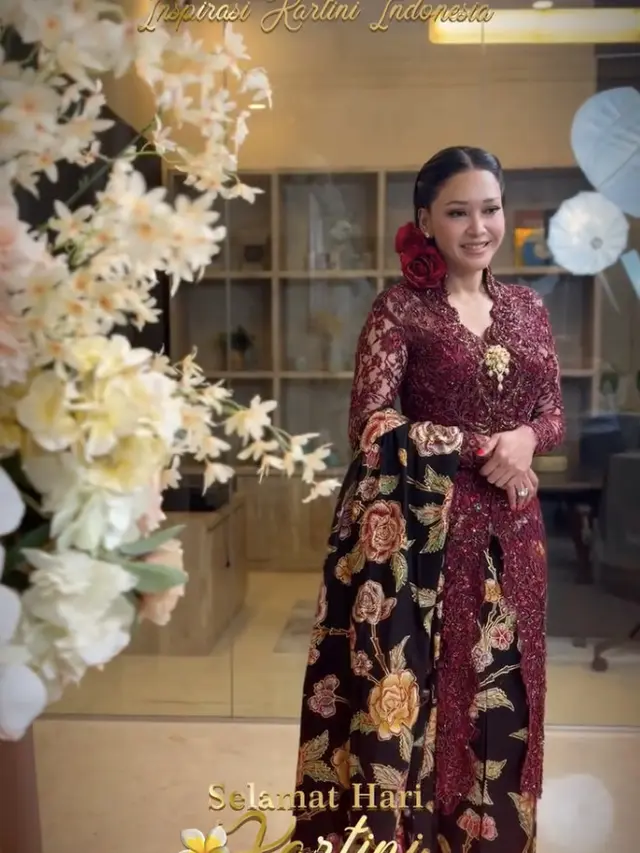 Potret Detail Kebaya Merah Maia Estianty Saat Hari Kartini