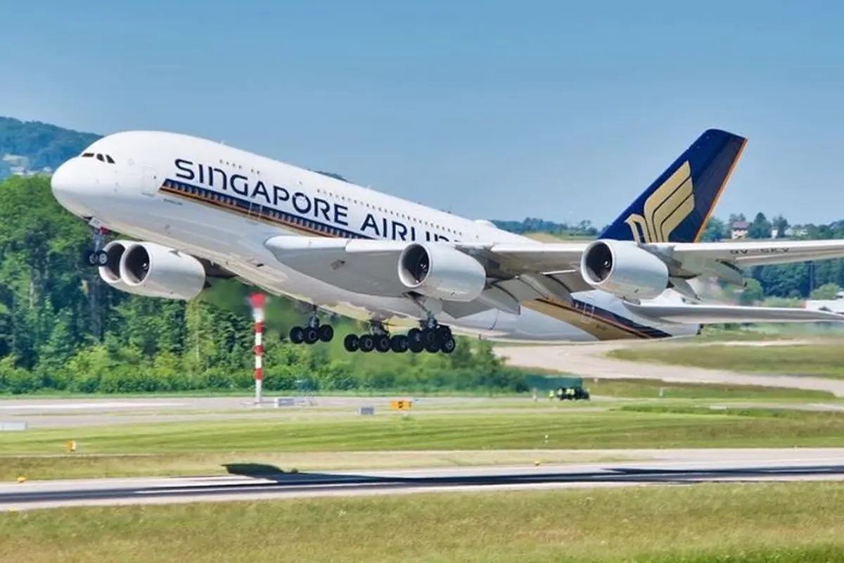 Singapore Airlines Bebaskan Biaya Pesan Ulang Tiket Pesawat Menyikapi COVID-19