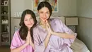 Nana Mirdad memang terbilang aktif mengunggah berbagai kegiatannya melalui akun Instagram. Bahkan, ia kerap memperlihatkan berbagai momen bersama keluarga kecilnya. (Liputan6.com/IG/@nanamirdad_)