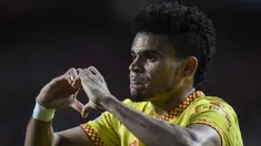 Musim 2021/2022 ini Liverpool masih bertahan di Liga Champions dan baru saja memetik kemenangan 3-1 di leg pertama perempatfinal atas Benfica. Total, The Reds mencatat 8 kali menang dan sekali kalah. Tercatat, 5 pemainnya terpilih menjadi Man of The Match. (AFP/Patricia De Melo Moreira)