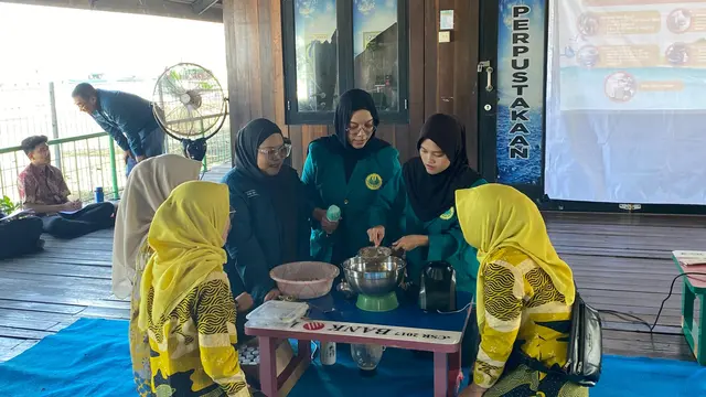 Fakultas Ilmu Sosial dan Hukum (FISH) Universitas Negeri Jakarta (UNJ) menggelar kegiatan pengabdian kepada masyarakat (PkM) di RPTRA Pulau Panggang, Kepulauan Seribu. (Dok: FISH UNJ)
