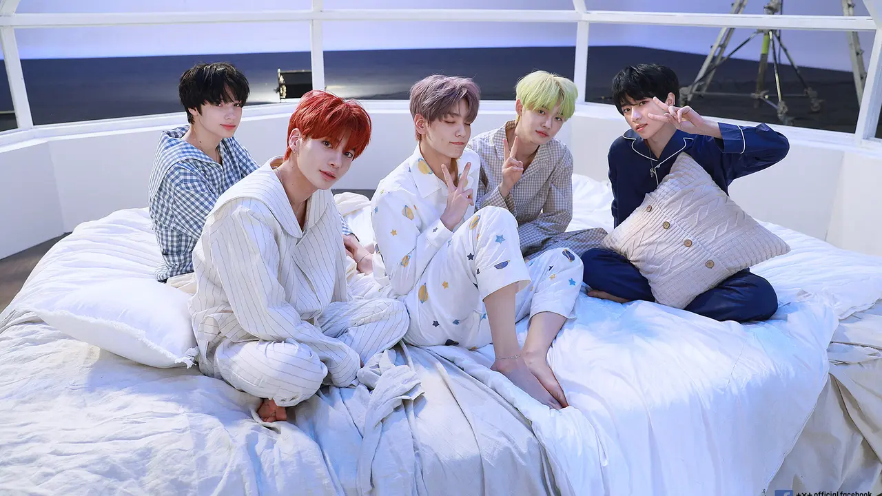 TXT (Twitter/ TXT_bighit)