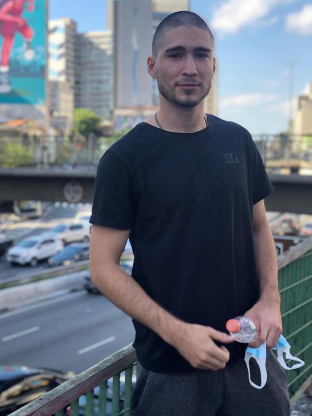 5 Potret Terbaru Eryck Amaral Mantan Suami Aura Kasih, Kini Sudah Kembali ke Brazil