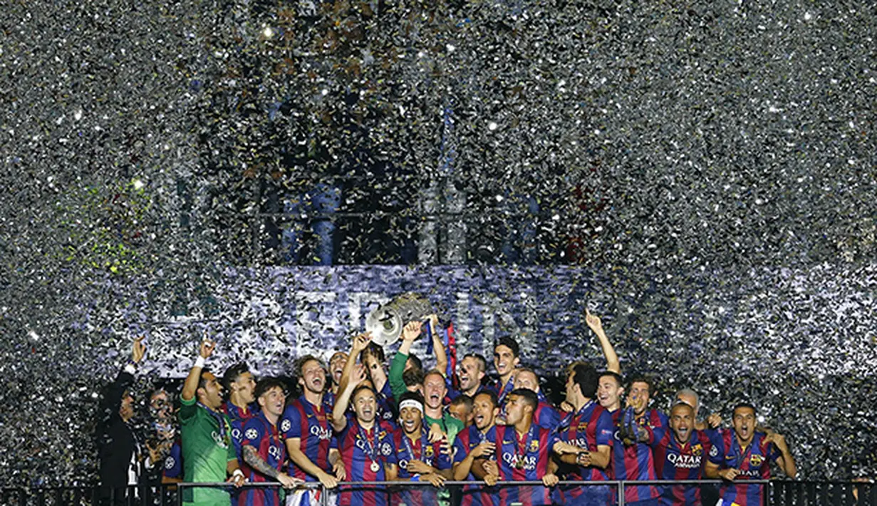 Selebrasi juara pemain Barcelona usai mengalahkan Juventus di pentas Liga Champions dengan skor 3-1. (REUTERS/ Darren Staples)