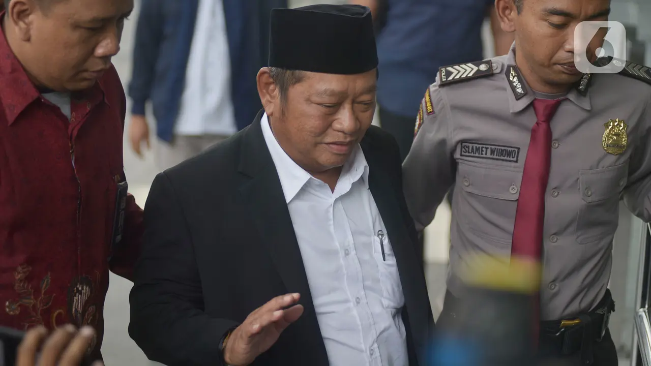 Bupati Sidoarjo Saiful Ilah