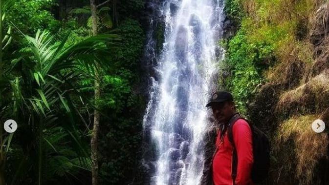 Air terjun Muru Esi di kawasan Taman Nasional Kelimutu, Ende, NTT, jadi salah satu destinasi wisata yang menarik dikunjungi (dok.instagram/@tamannasionalkelimutu/https://www.instagram.com/p/CJsEZMxHrup/Komarudin)