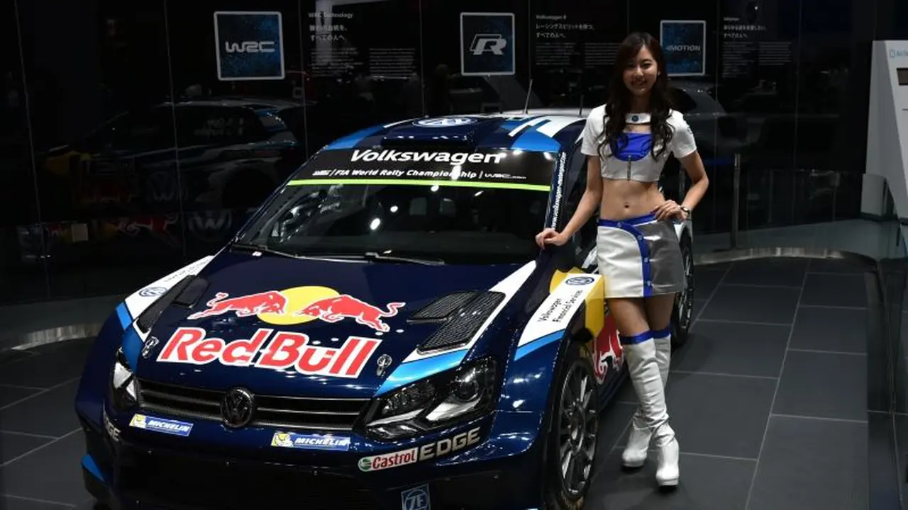 Yuk Intip SPG Produk Lokal Tokyo Motor Show