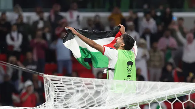 Foto: Selebrasi Kocak Yazan Al-Naimat usai Bawa Yordania Pecahkan Sejarah Melaju ke Final Piala Asia Pertamanya