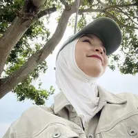 Zaskia Adya Mecca selalu tampil santai dengan pakaiannya, meski sudah memiliki lima anak ia tetap terlihat stylish. Berikut ootdnya (@zaskiadyamecca)