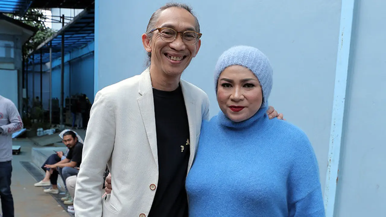 [Bintang] Melly Goeslaw dan Anto Hoed