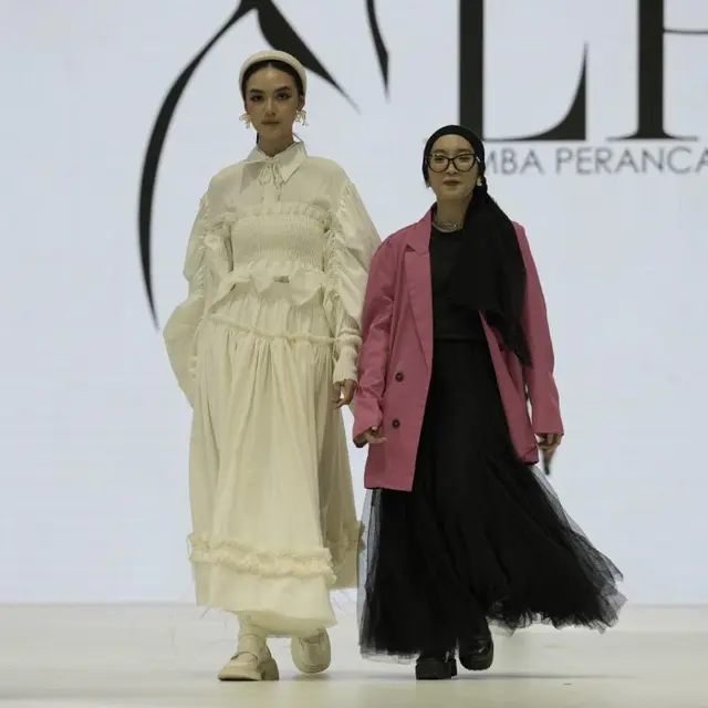 Cara Unik Asia Pacific Rayon Ajak Desainer Muda Dukung Sustainable Fashion di Indonesia