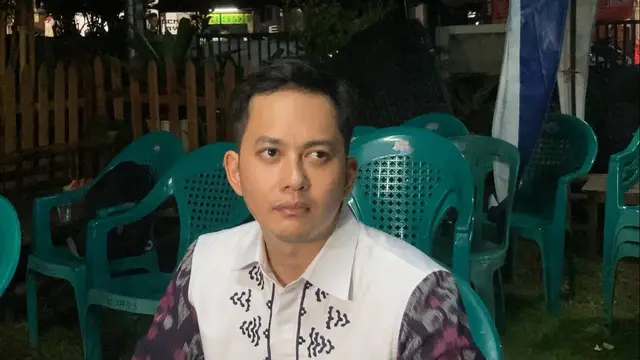 Kiki Farrel saat pengajian 7 hari ibundanya