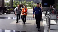 Setya Novanto saat tiba di KPK, Selasa (20/2/2018). (Liputan6.com/Lizsa Egeham)