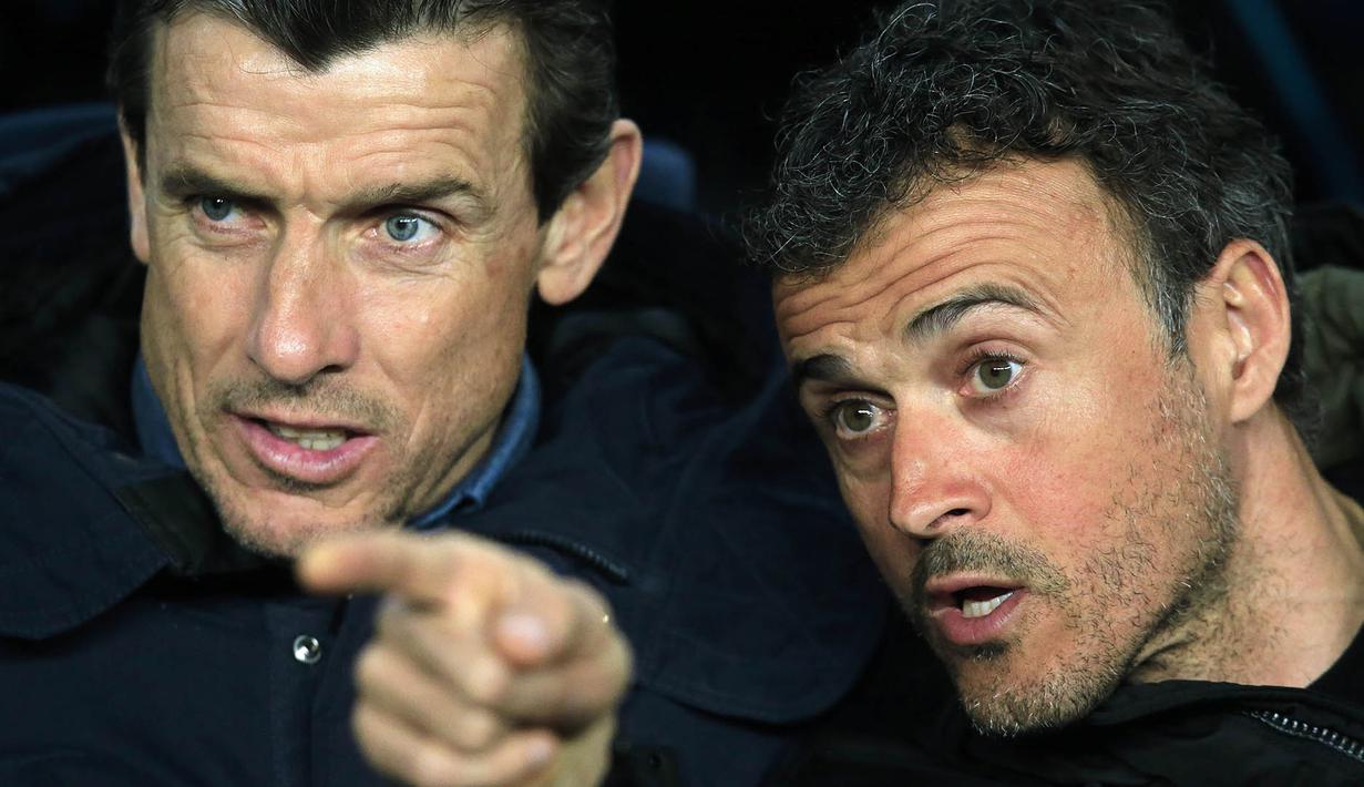 6. Juan Carlos Unzue merupakan tangan kanan Luis Enrique sejak masih berkarier di Celta Vigo. Assisten pelatih Barcelona ini dianggap bakal cocok menggantikan peran Enrique karena sudah mengenal skuat serta staf pelatih Barca. (AFP/Pau Barrena)