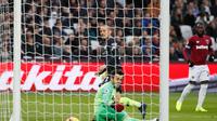Gelandang Manchester City, David Silva kala membobol gawang West Ham United (Foto: Doc Premier League)