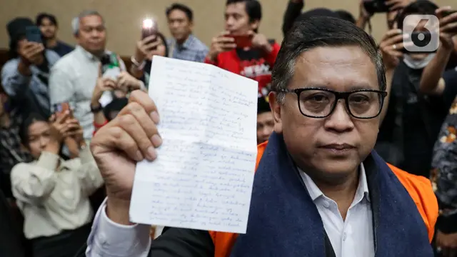 Sekjen PDIP Hasto Kristiyanto Jalani Sidang Pembacaan Dakwaan