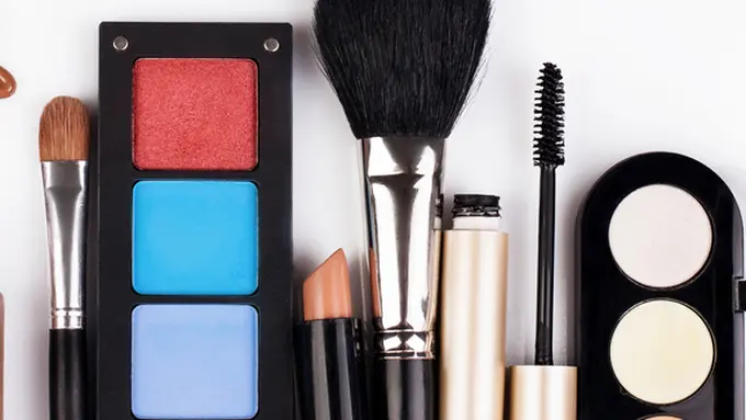 courtesy shuttestock