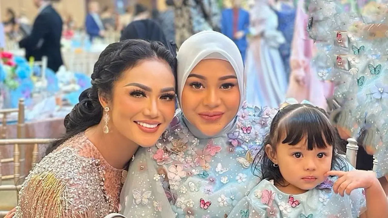Krisdayanti & Aurel Hermansyah