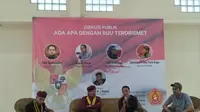 Diskusi publik Ada Apa Dengan RUU Terorisme (Merdeka.com/ Sania Mashabi)