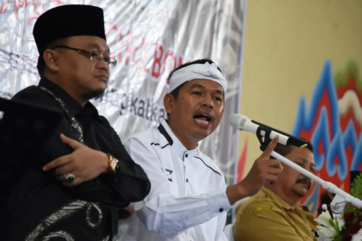 Di Depan PGRI Cirebon, Kang Dedi Cerita Pendidikan Vokasional