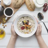 Overnight oats, pilihan makanan praktis dan menyehatkan/copyright freepik