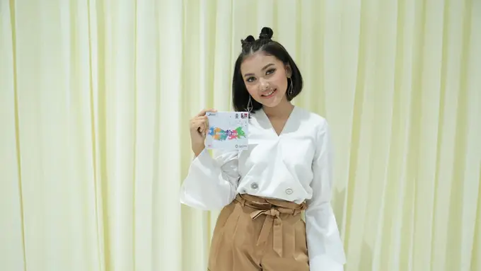 [Bintang] Shakira Jasmine