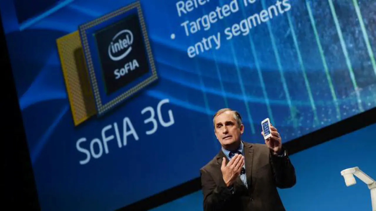 PICOphone i1, Smartphone Pertama dengan Chipset SoFia