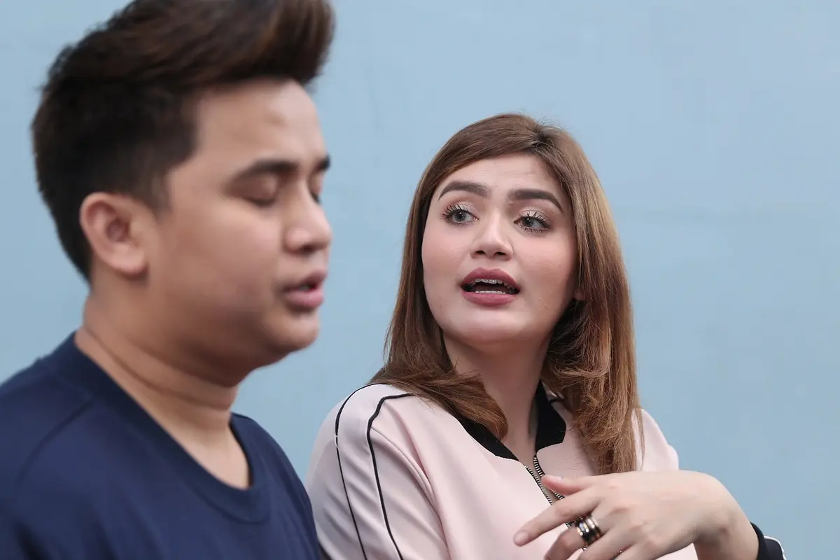[Bintang] Billy Syahputra dan Hilda Vitria