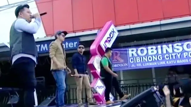 (VIDEO) Penta Boys - Angkat Telepon- inbox