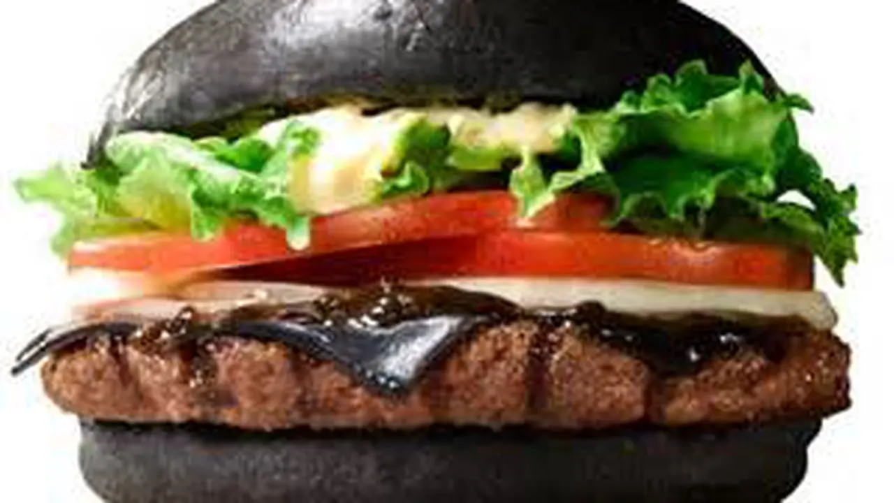 Unik, Burger Berwarna Hitam