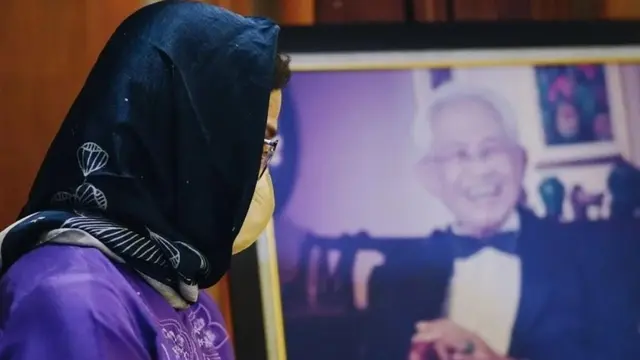 Mantan Menteri Pertambangan dan Energi Subroto meninggal dunia