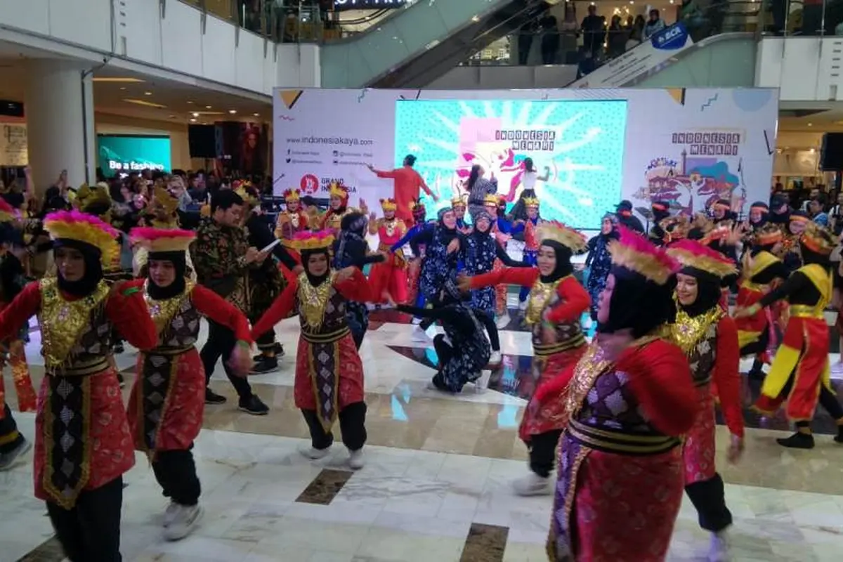Heboh, 7.000 Peserta di 7 Kota Meriahkan Indonesia Menari 2019