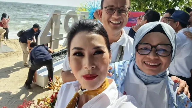 7 Potret Terbaru Anya Dwinov yang Tampil Awet Muda Jelang Usia 40 Tahun