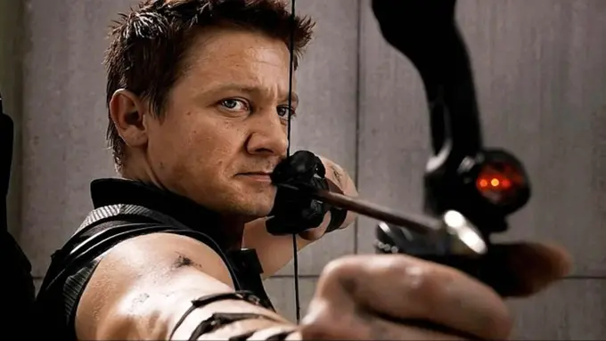 [Bintang] Jeremy Renner