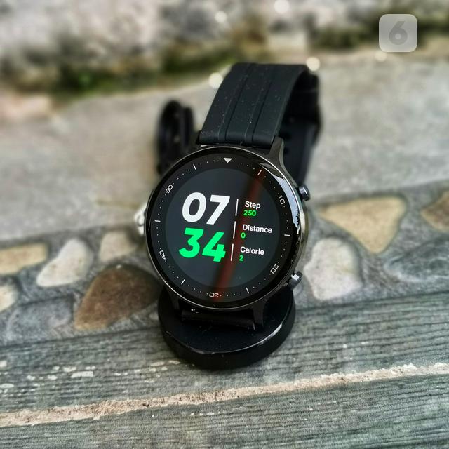 Smartwatch Realme Watch S. Liputan6.com/Mochamad Wahyu Hidayat