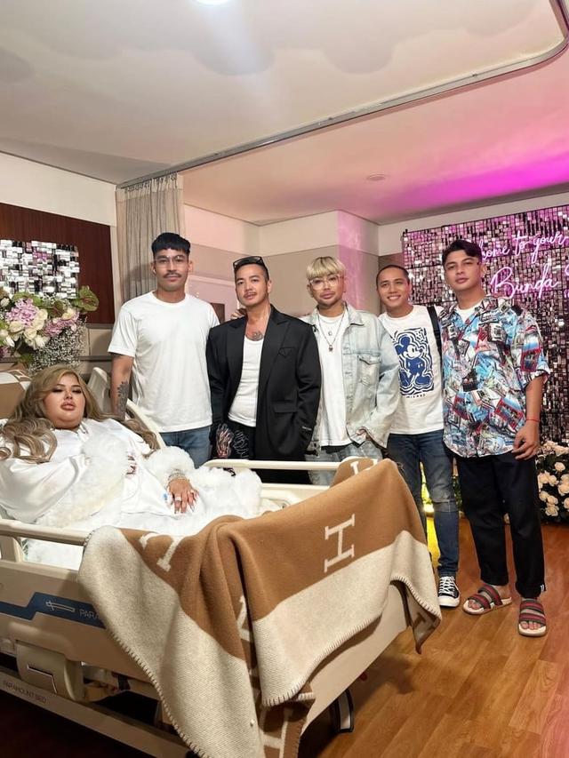 Shindy Samuel Operasi Potong Lambung