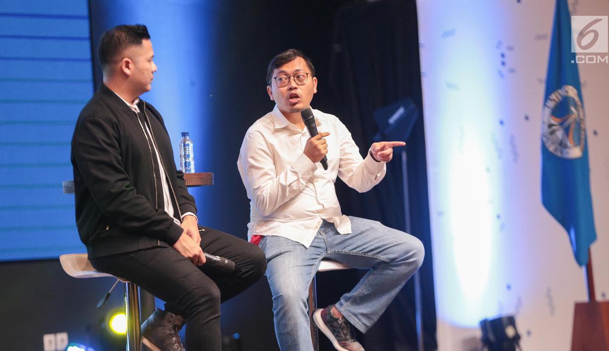 Ceo dan Founder Bukalapak Achmad Zaki memberikan sharing inspirasi saat menjadi pembicara dalam EGTC 2018 di Universitas Kristen Petra Surabaya, Jawa Timur, Rabu (14/11). EGTC 2018 ini diadakan 13-15 Oktober 2018. (Liputan6.com/Faizal Fanani)