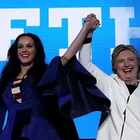 Katy Perry menjadi salah satu pendukung Hillary Clinton. (AFP/Bintang.com)