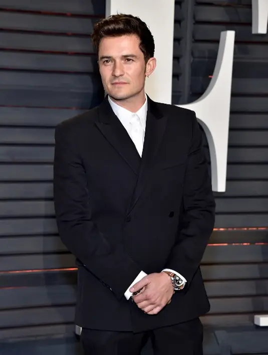 “Sebelum muncul kabar tak benar, kami akan mengkonfirmasi bahwa Orlando dan Katy telah sepakat untuk berpisah namun mereka akan selalu saling menghargai,” ucap seorang sumber yang merupakan juru bicara Orlando dan Katy. (AFP/Bintang.com)