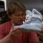 Nike wujudkan sepatu canggih di film Back to the Future, akankah sepatu tersebut menjadi tren fesyen di tahun 2015?