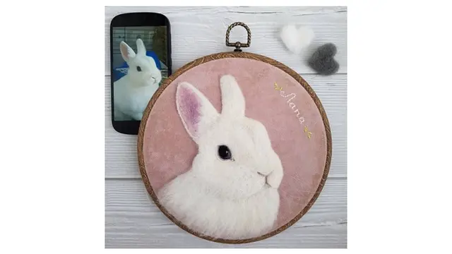 Wol Sebagai Media Lukis (sumber: Instagram/@cozy_things_studio)