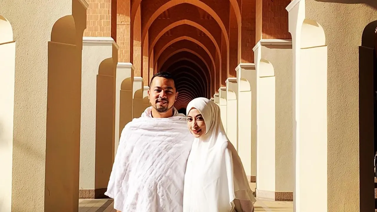 12 Tahun Bersama, Ini 6 Momen Manis Sultan Djorghi dan Annisa