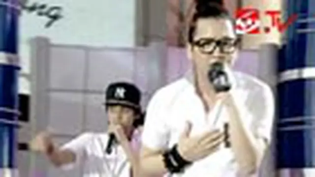 Smash - Senyum Semangat