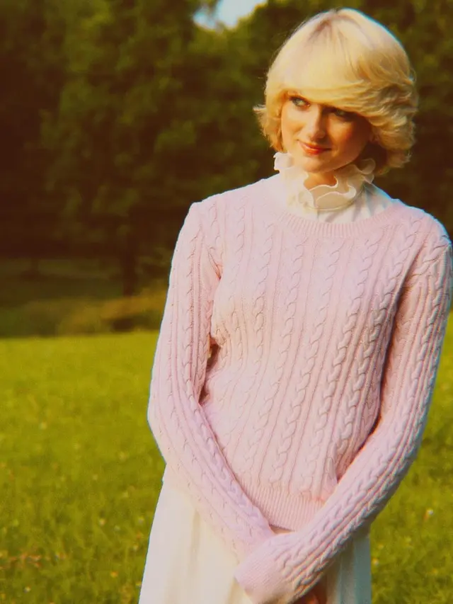 Potret Rose Nora Anna, Seleb TikTok yang Miliki Paras Mirip Princess Diana. (Sumber: Instagram/rosenoraanna)