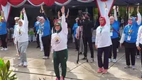 Perhimpunan Saudagar Muslimah Indonesia (Persami) menggelar Senam Pencegahan Osteoporosis di Lapangan Banteng, Jakarta. Adapun ini juga dalam rangka memperingati  Hari Ibu. (Foto: Istimewa).