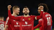 Gelandang Manchester United, Bruno Fernandes, mencetak dua assist dan satu gol dalam laga pekan ke-29 Premier League 2024/2025 melawan Leicester City di King Power Stadium, Senin (17/3/2025) dini hari WIB. MU menang 3-0 dalam pertandignan ini. (Adrian Dennis / AFP)