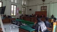 Majelis Hakim vonis 9 tahun penjara kepada terdakwa korupsi penyelewengan dana anak perusahaan Pelindo IV (Liputan6.com/ Eka Hakim)