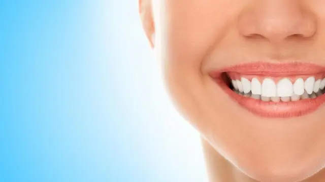 Menilik Manfaat Puasa untuk Kesehatan Gigi dan Mulut (Y-Photo-Studio-By-Rido/Shutterstock)